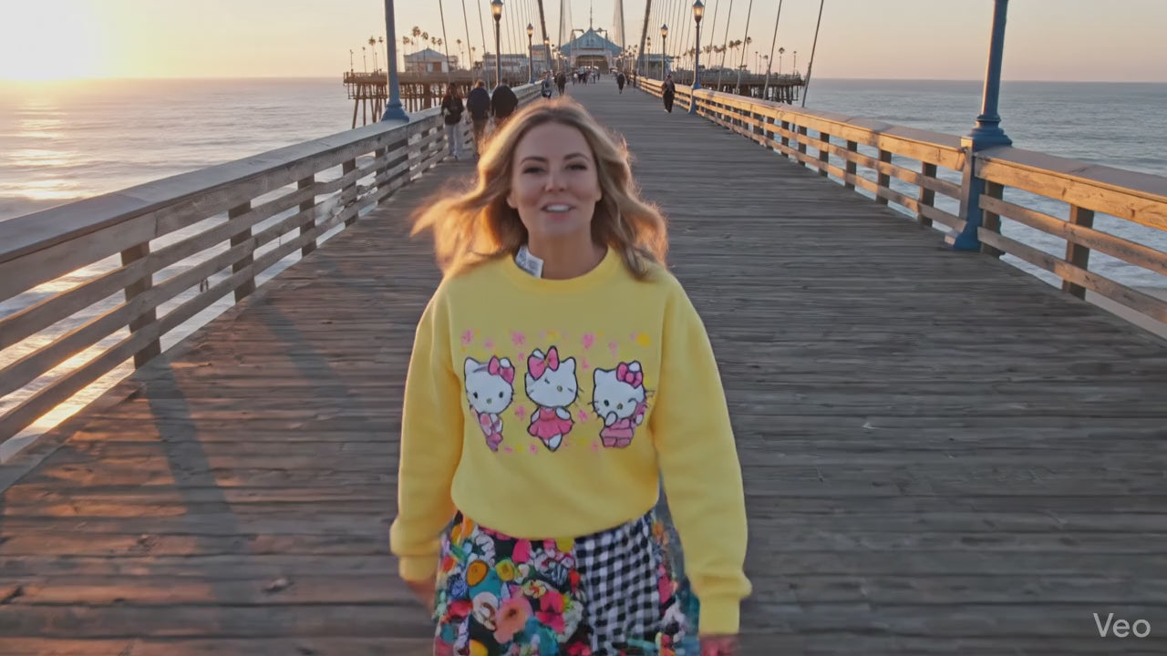 Just a Little Boujee Kitty Tee Shirt - Luxe and Adorable Feline Apparel